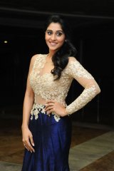 Regina at Pilla Nuvvu leni Jeevitham Success Meet
